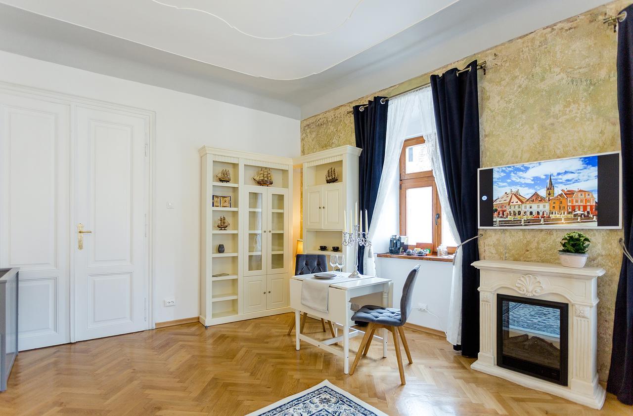 Crown Jewels Centre Sibiu Apartment Exterior photo
