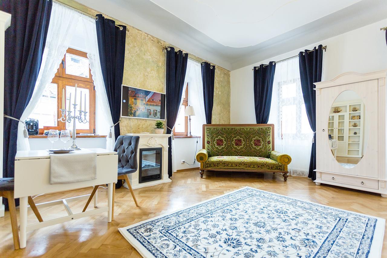 Crown Jewels Centre Sibiu Apartment Exterior photo