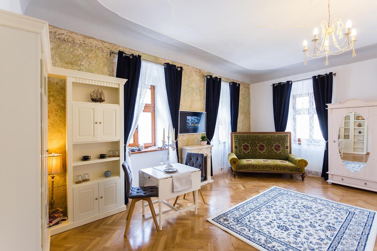 Crown Jewels Centre Sibiu Apartment Exterior photo