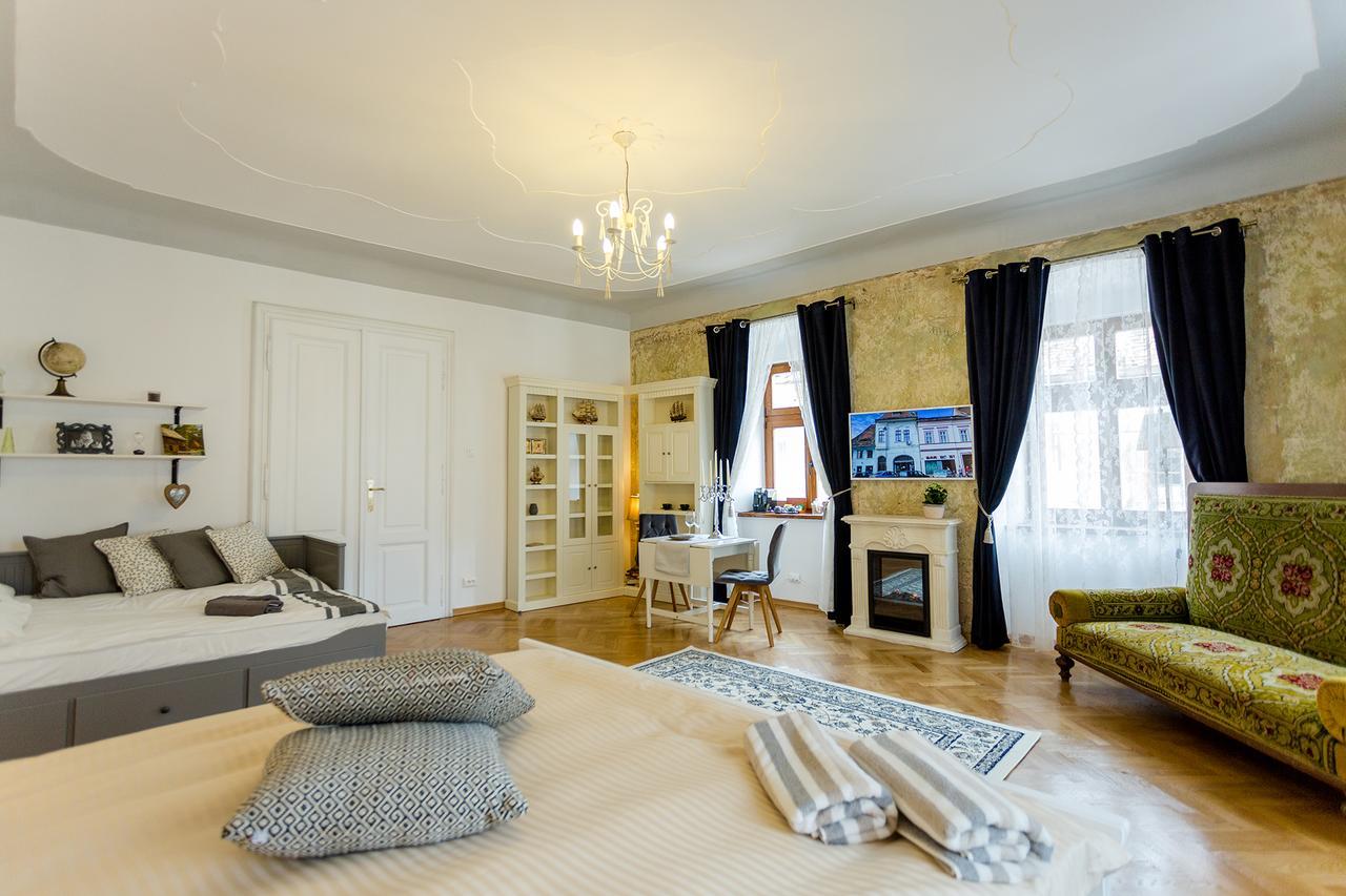 Crown Jewels Centre Sibiu Apartment Exterior photo